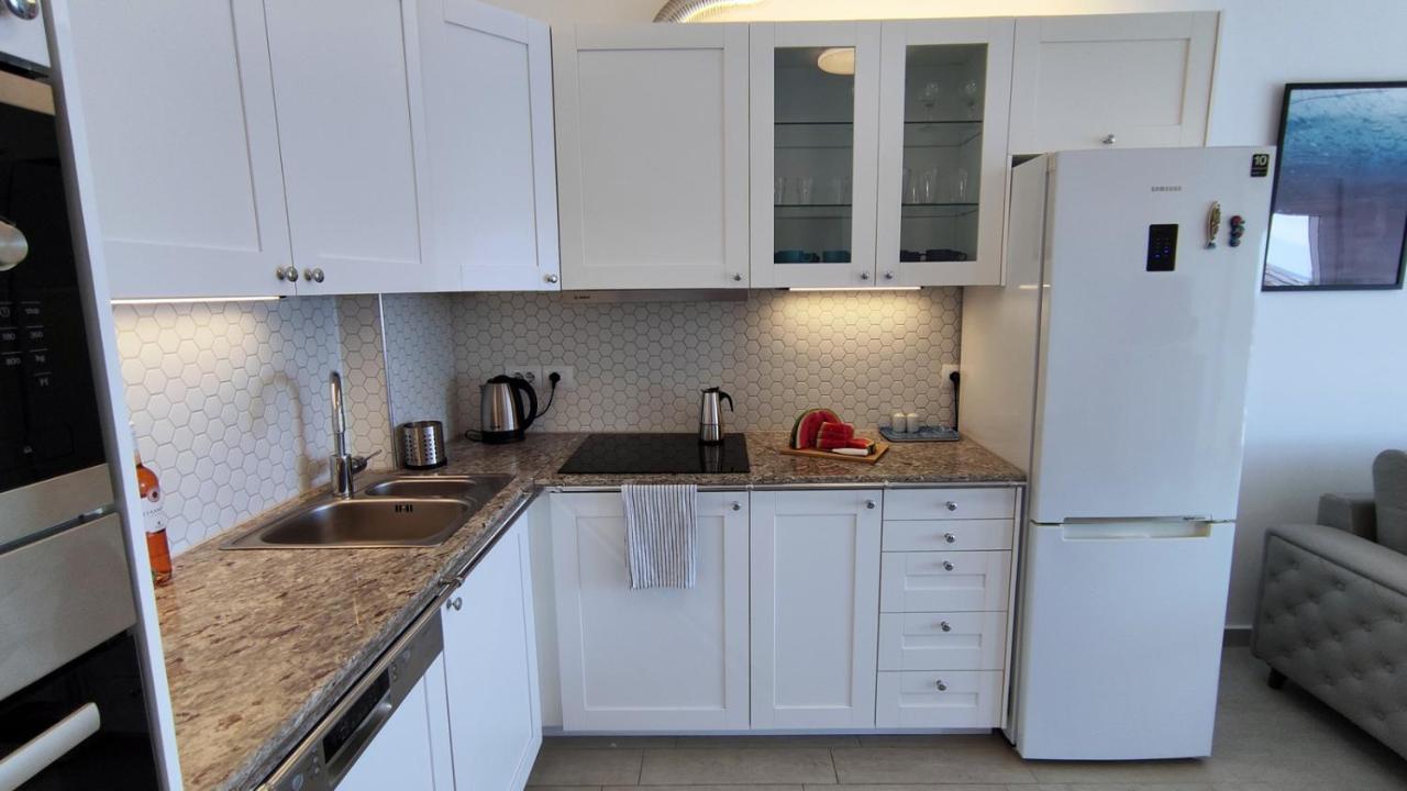 Nautilus Apartment Premium Саранда Екстер'єр фото
